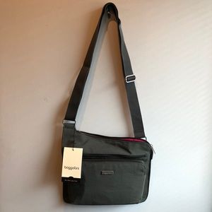 *Brand New* Baggalini Crossbody Bag